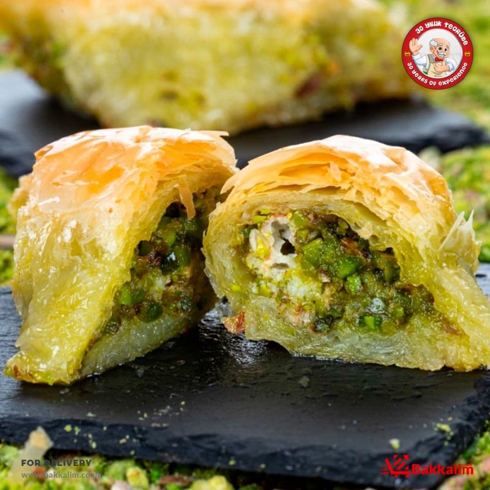 Traditional 500 Gr Turkish Sobiyet Pistachio Baklava 